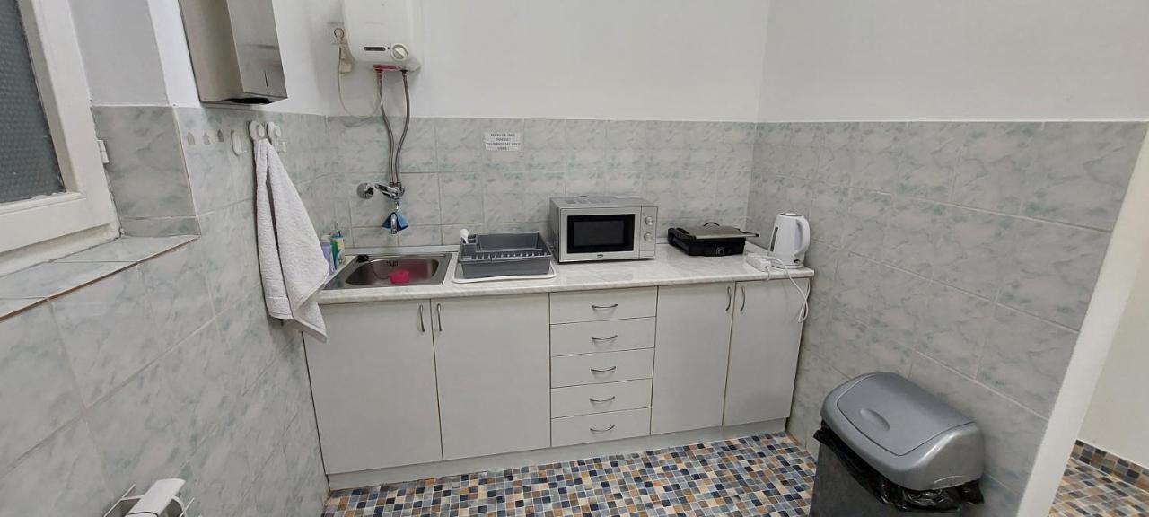 Belgrade Backpackers Home ภายนอก รูปภาพ